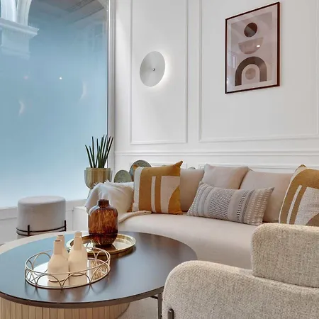 Historical House In The Heart Of - 5 * París
