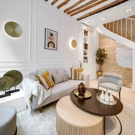 Сasa de vacaciones Historical House In The Heart Of - 5