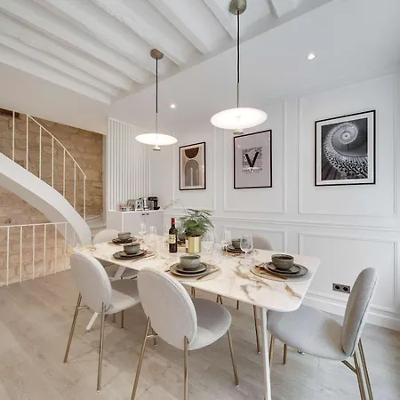 Historical House In The Heart Of - 5 Сasa de vacaciones París