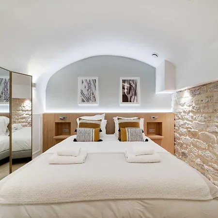 Historical House In The Heart Of - 5 Сasa de vacaciones París