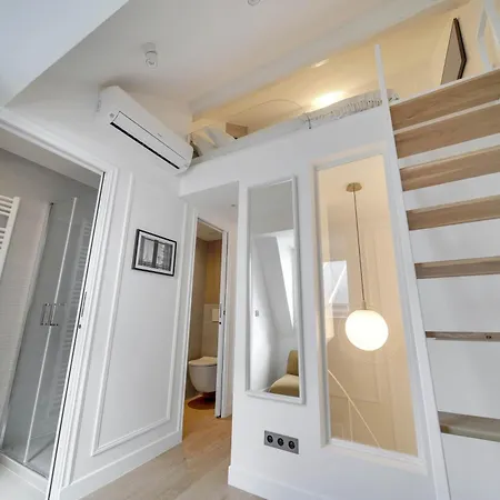 Historical House In The Heart Of - 5 Сasa de vacaciones *